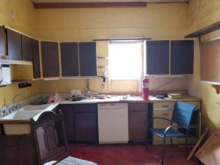 kitchen facing west