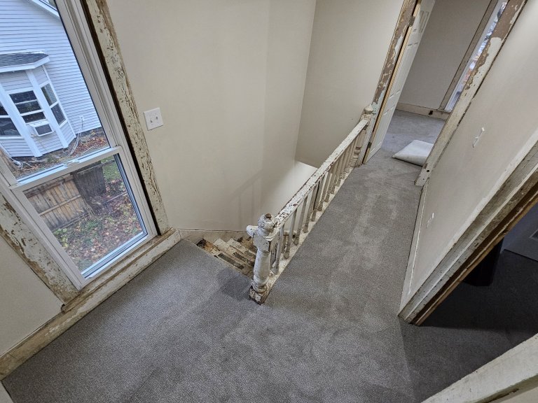 2nd floor Hall